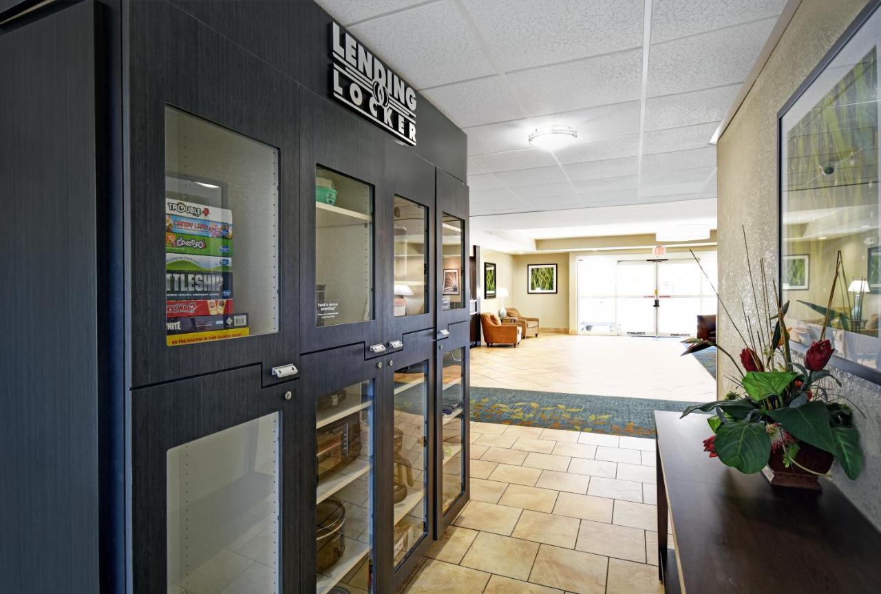 Candlewood Suites Sumter By Ihg Zewnętrze zdjęcie