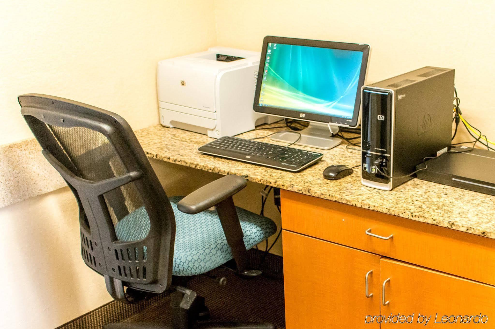 Candlewood Suites Sumter By Ihg Zewnętrze zdjęcie