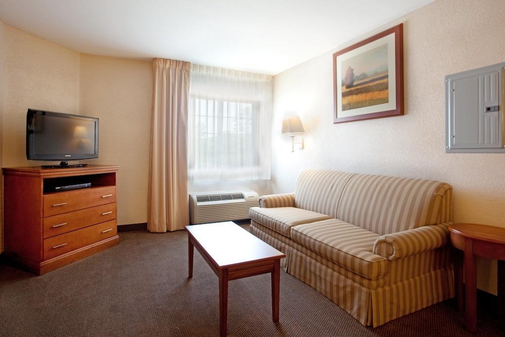 Candlewood Suites Sumter By Ihg Zewnętrze zdjęcie