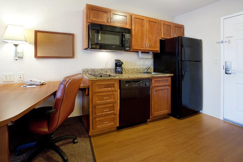 Candlewood Suites Sumter By Ihg Zewnętrze zdjęcie